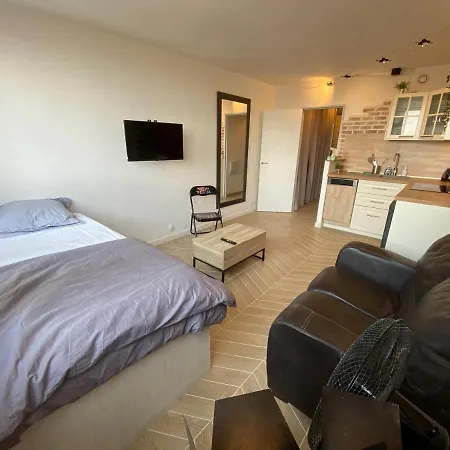 Full Loft In - 2 Single Beds For 2 - Chinatown * Parigi